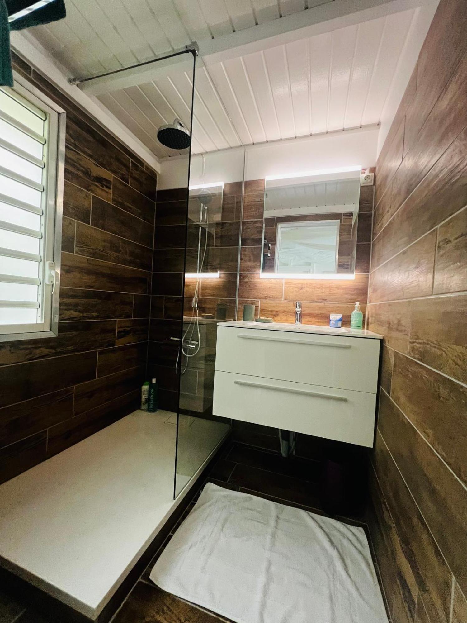 Vue Mer/3Beds/Piscine/Wifi/900 Metres De La Plage Deshaies Ngoại thất bức ảnh